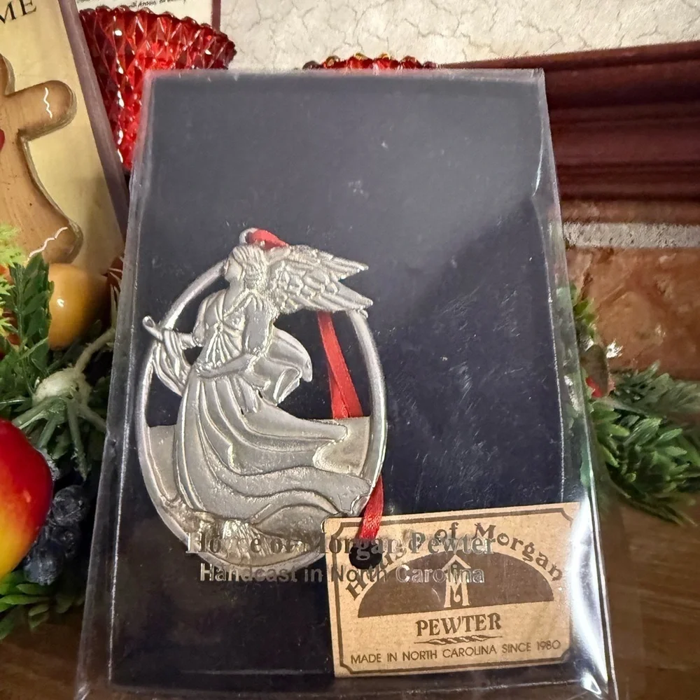 N/A beautiful pewter